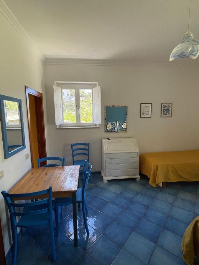 Ponza Inn- Casa Giovanna Buitenkant foto