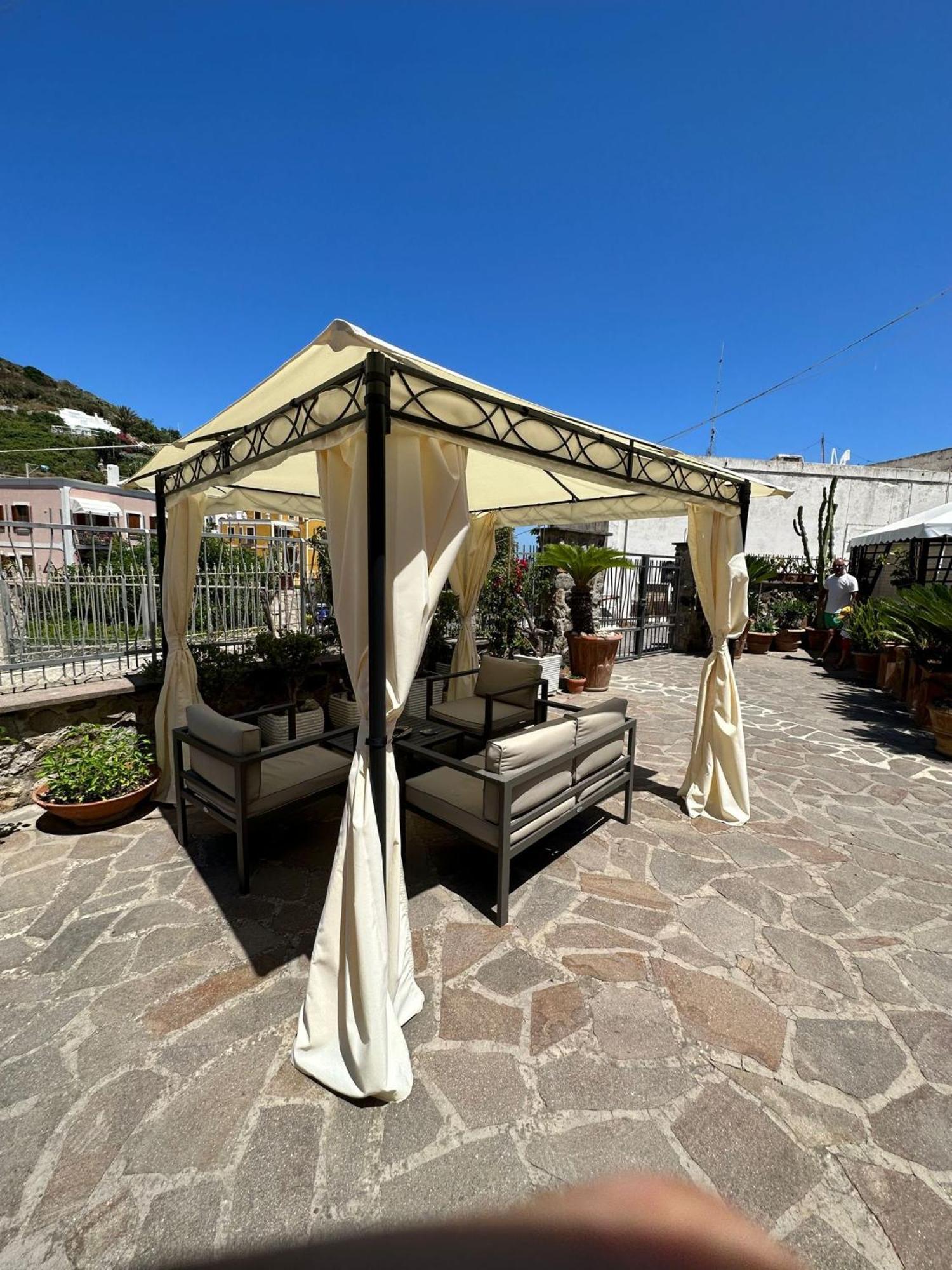 Ponza Inn- Casa Giovanna Buitenkant foto
